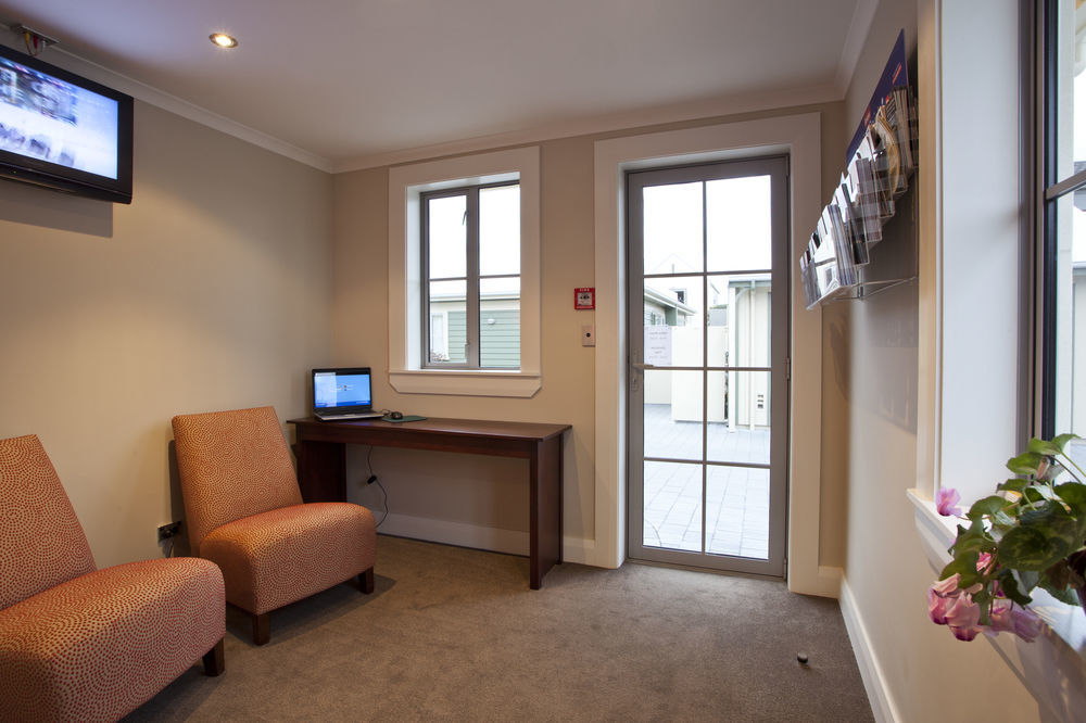 The Mews Oamaru Motel Eksteriør billede
